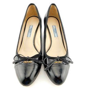PRADA Logo Bow Black Saffiano Leather Cap Toe Wedge Heel Pumps 36.5